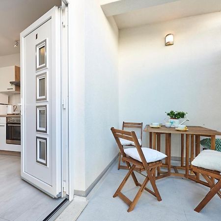 טרוגיר Apartmani Sara I Klara מראה חיצוני תמונה