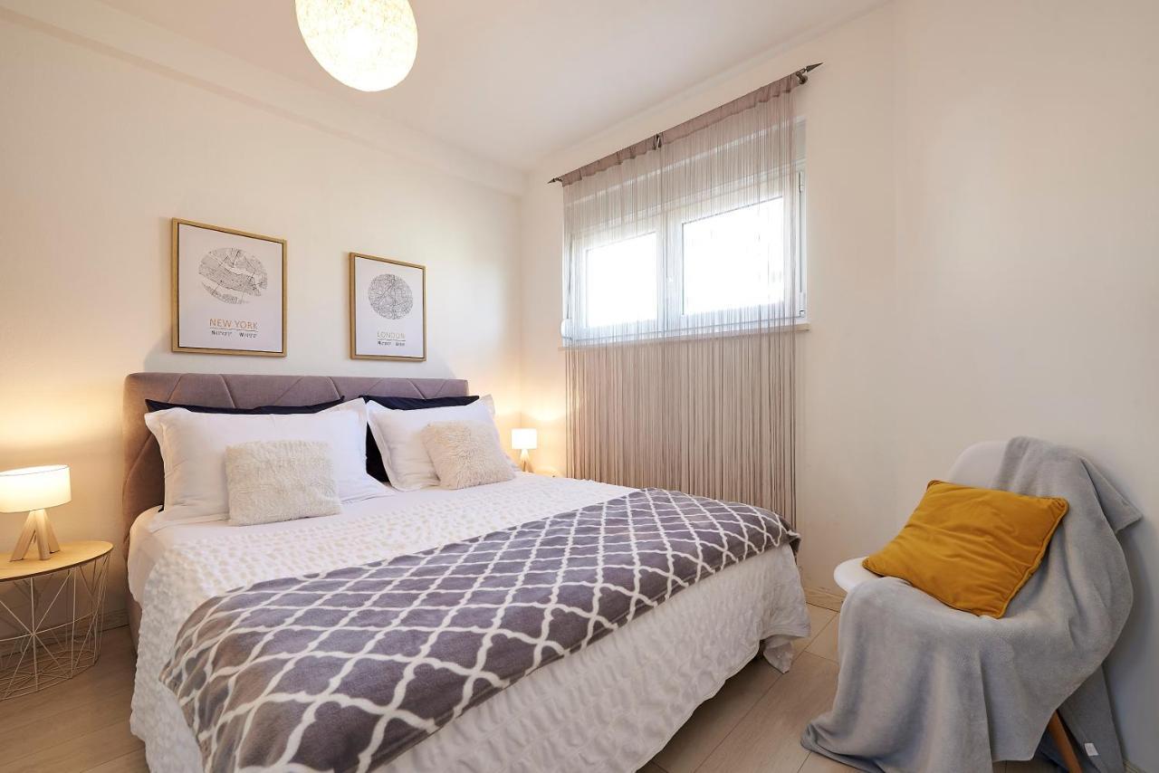 טרוגיר Apartmani Sara I Klara מראה חיצוני תמונה