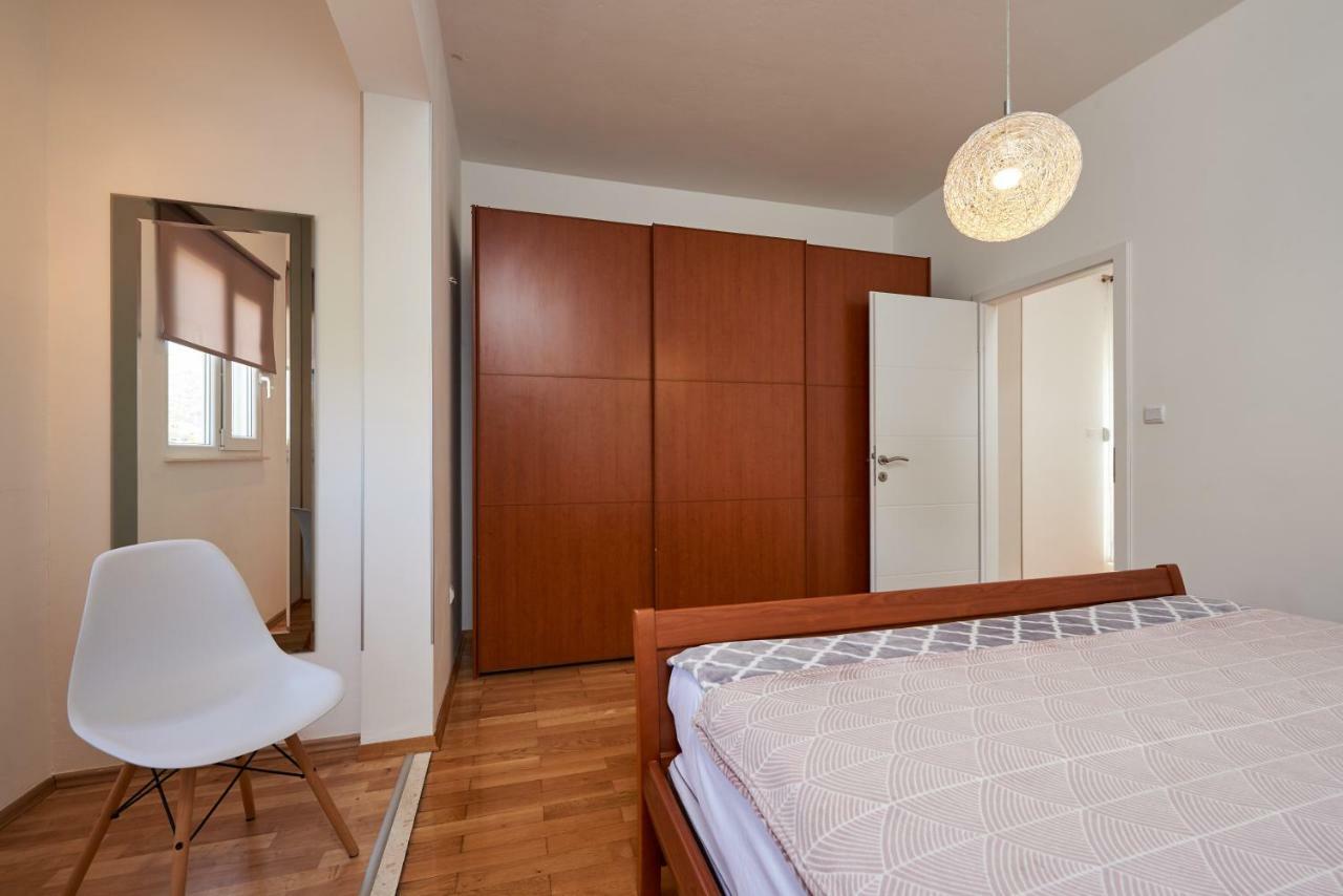טרוגיר Apartmani Sara I Klara מראה חיצוני תמונה